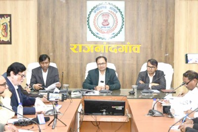 कलेक्टर एवं जिला निर्वाचन अधिकारी  संजय अग्रवाल ने विशेष संक्षिप्त पुनरीक्षण 2024 अर्हता तिथि 1 जनवरी 2024 कार्यक्रम के संबंध में ली प्रेसवार्ता
