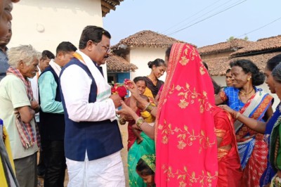 शारीरिक और बौद्धिक विकास के लिए खेल आवश्यक : भोलाराम साहू