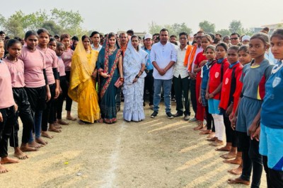 जोन स्तरीय बाल क्रीड़ा प्रतियोगिता में शामिल हुई : अध्यक्ष गीता घासी साहू