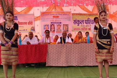 खुज्जी विधायक भोलाराम साहू पहुंचे चांदो  संकुल स्तरीय बालकीड़ा प्रतियोगिता में