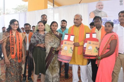 शिविर में पहुंचे 3 हजार हितग्राही  किसी भी योजना में भ्रष्टाचार बर्दास्त नही  -ललित चंद्राकर