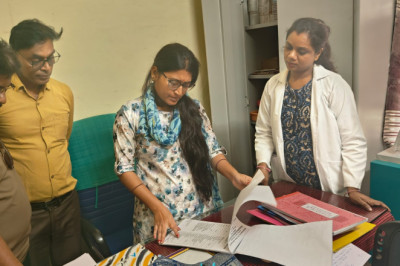 औषधि नियंत्रक, निरीक्षक व खाद्य सुरक्षा अधिकारियों की समीक्षा बैठक संपन्न