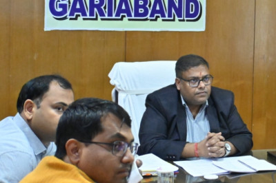 राष्ट्रीय मतदाता दिवस को नये मतदाताओं को राष्ट्रीय मतदाता दिवस के अवसर पर मतदान के लिए दिलाये शपथ