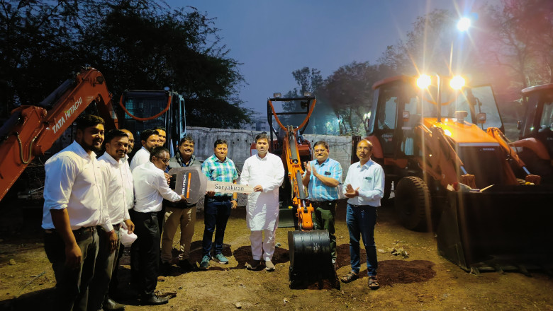 नगर निगम को मिली नई 2 जेसीबी व 3 चैन माउंटेन, विकास कार्यों व सफाई में मिलेगी मदद