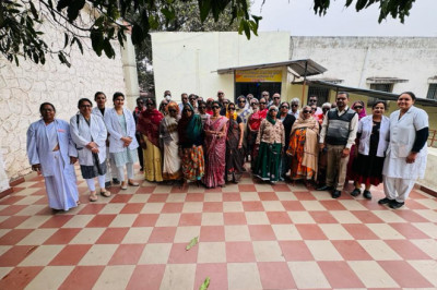 एक दिवस में जिला चिकित्सालय दुर्ग में सर्वाधिक आँख के आपरेशन संपादित