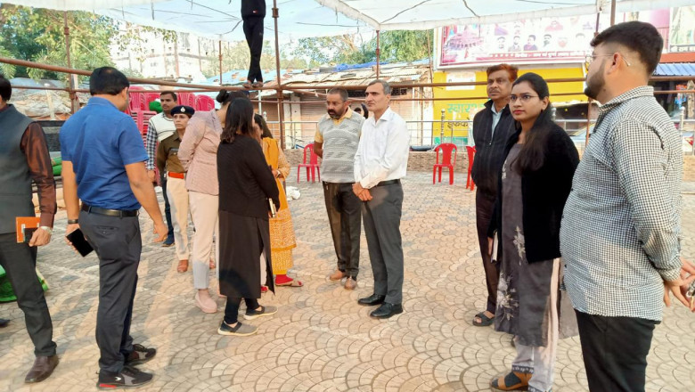 कलेक्टर पहुँचे भद्रकाली मंदिर तैयारियों का लिया जायज़ा