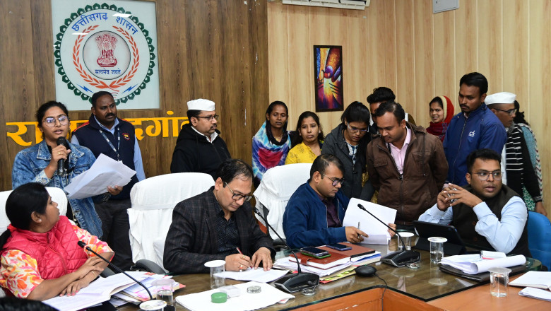 जनदर्शन में जनसामान्य अपनी समस्याओं के समाधान के लिए उम्मीद लेकर पहुंच रहे कलेक्टोरेट
