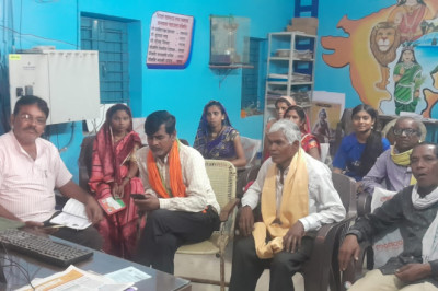 भेड़ीकला में प्रधानमंत्री मोदी की  मन की बात सुनी