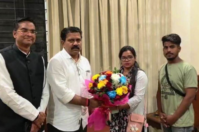 मुख्यमंत्री की संवेदनशील पहल : मस्कट में बंधक बनाई गई जोगी दीपिका सुरक्षित छत्तीसगढ़ लौटी