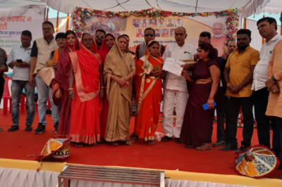 शक्ति वंदन कार्यक्रम अंतर्गत उत्कृष्ठ कार्य करने वाली 6 महिला स्व सहायता समुहो का हुआ सम्मान