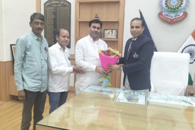 ट्रैफिक व्यवस्था सुधारने और ब्लैक स्पॉट पर लगातार हो रहे एक्सीडेंट पर चिंता जताई