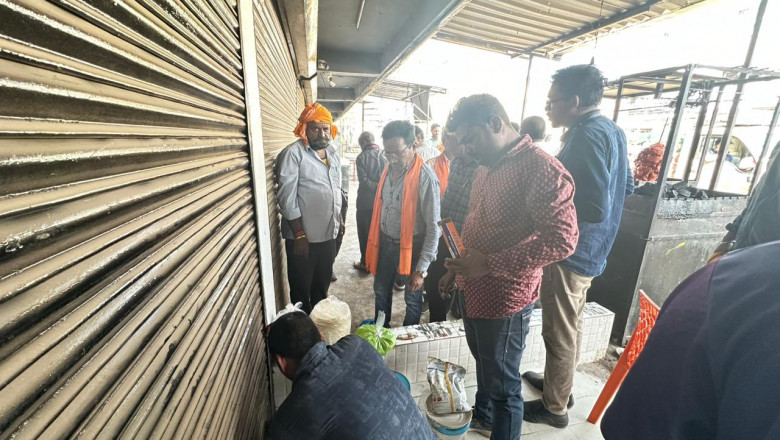 भिलाई : राजस्व वसुली के लिए निगम ने सील किया 14 दुकान