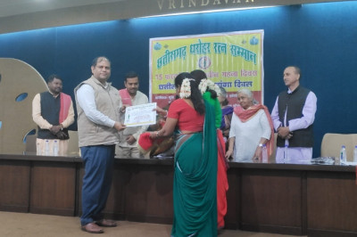 छत्तीसगढ़ धरोहर रत्न सम्मान : चिकित्सा के क्षेत्र में संजय तिवारी व अरुण मिश्रा हुए सम्मानित