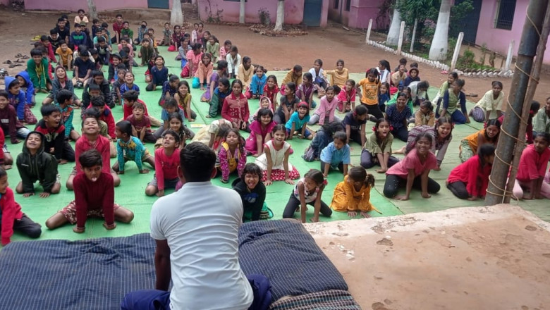 जिले के ग्रामीण क्षेत्रों में संचालित हुए पांच दिवसीय योग प्रशिक्षण शिविर