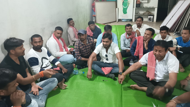 क्रांति सेनानियों द्वारा दुर्ग में बैठक.....