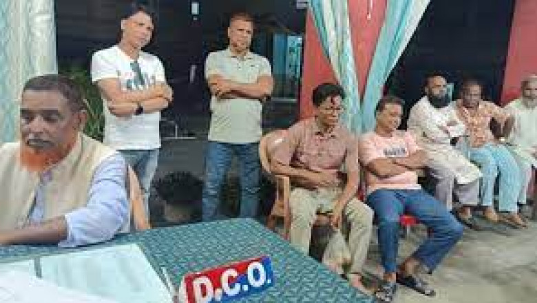 जगन्नाथ मंदिर में प्रवेश करते समय नौ गैर-हिंदुओं को पकड़ा गया।