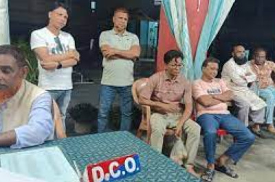 जगन्नाथ मंदिर में प्रवेश करते समय नौ गैर-हिंदुओं को पकड़ा गया।