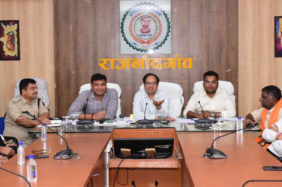 सीसीटीवी कैमरे से लैस होगा राजनांदगांव शहर - कलेक्टर अग्रवाल की अपील पर समाज प्रमुख, संगठन, व्यापारी वर्ग, समाज सेवी, चेम्बर ऑफ कामर्स, जनप्रतिनिधि, गणमान्य नागरिक आये आगे