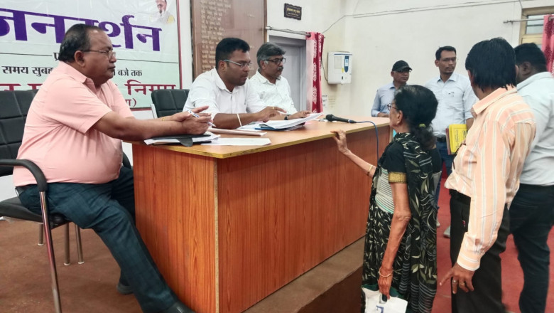 नगर निगम जनदर्शन में आयुक्त ने सुनी समस्या  प्राप्त 7 आवेदनों का निराकरण करने अधिकारियों को दिये निर्देश