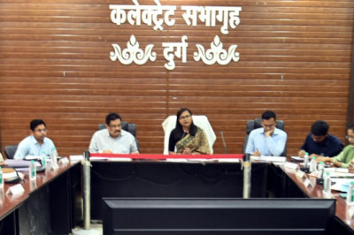 कलेक्टर एवं जिला निर्वाचन अधिकारी के बिना अनुमति कोई भी अधिकारी/कर्मचारी मुख्यालय नहीं छोड़ेंगे