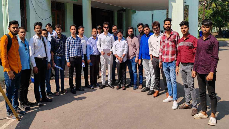 रजिस्ट्रार से की शिकायत यूनिवर्सिटी रिजल्ट से रविशंकर र्के छात्र असंतुष्ट कहा – उत्तरपुस्तिकाओं की निम्न स्तर की हुई चेकिंग, मेधावी छात्र भी हो गए हैं फेल