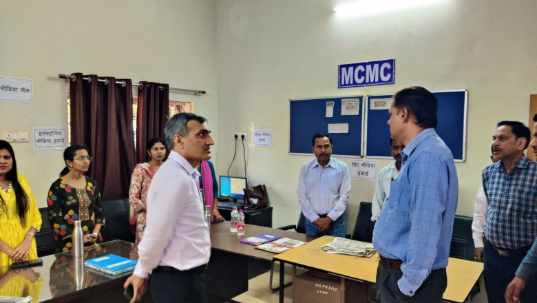 संभागायुक्त ने मीडिया मॉनिटरिंग कक्ष की व्यवस्था देखी साथ ही निर्वाचन शाखा समेत कंट्रोल रूम, सी-विज़ल, अनुवीक्षण कक्ष का भी निरीक्षण किया’