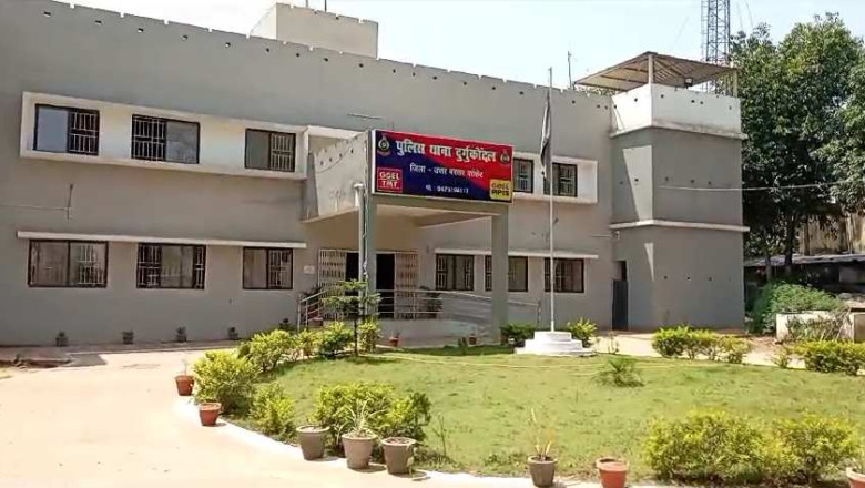 घर में अकेली पाकर पड़ोसी  नाबालिग  युवक   ने बच्ची से किया दुष्कर्म ,  दो साल की मासूम से हैवानियत,