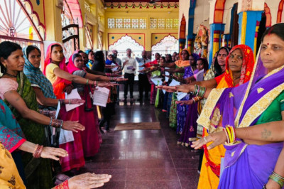 बेरला में मनाया गया मतदाता जागरूकता कार्यक्रम