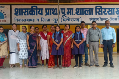 एनएमएमएसई परीक्षा में मोनिका और पूर्वी का चयन