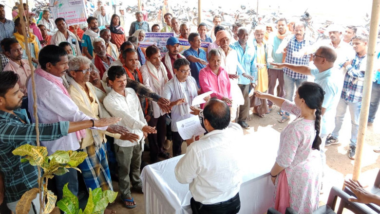 स्वतंत्र, निष्पक्ष, शांतिपूर्ण एवं अन्य किसी भी प्रलोभन से प्रभावित हुए बिना निर्वाचन में अपने मताधिकार का उपयोग करने ली गई शपथ