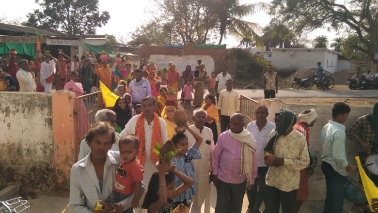 गैन्दाटोला परिक्षेत्र में धुमधाम से मनाया कर्मा जयंती