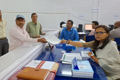 नामांकन के प्रथम दिवस में एक नामांकन जमा