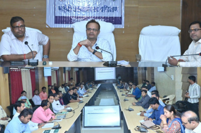 सामान्य प्रेक्षक एवं कलेक्टर की मौजूदगी में माइक्रो आब्जर्वरों का प्रशिक्षण संपन्न