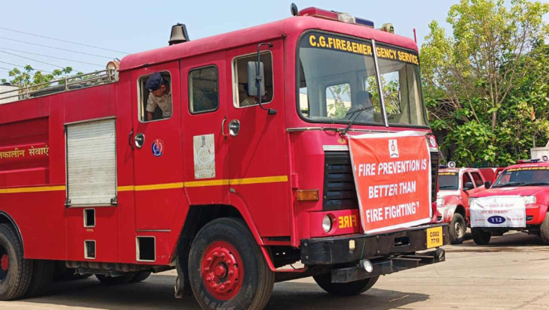 आगजनी से बचाव का दिया गया संदेश, अग्निशमन सेवा दिवस पर राजधानी में निकली दमकल वाहनों की रैली...