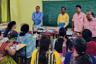 मतदान अधिकारी क्रमांक 02 व 03 का जिला स्तरीय प्रशिक्षण प्रारम्भ