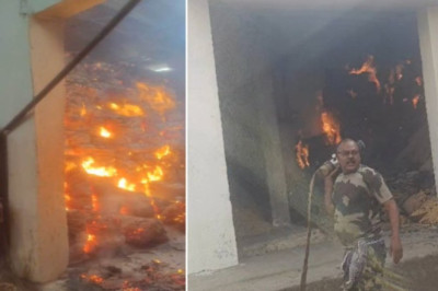 राइस मिल में लगी भीषण आग, धान की बोरियां जलकर खाक, फायर ब्रिगेड की टीम मौके पर
