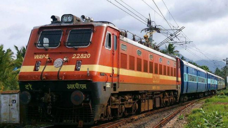 ट्रेनें हुई रद्द, बढ़ेगी परेशानी.....