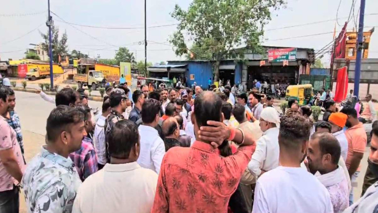 कांग्रेस बोली- कथनी और करनी में अंतर,इंदौर में लगेगा धीरेंद्र शास्त्री का दिव्य दरबार...