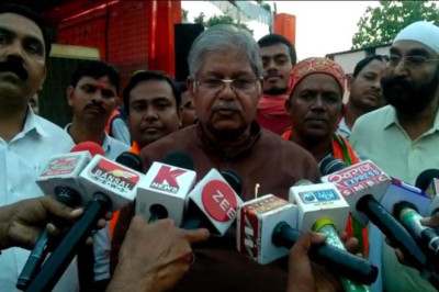 मुंगेली  जिले में बिजली विभाग की लचर व्यवस्था से नाराज विधायक ने अधिकारियों को चेताया...