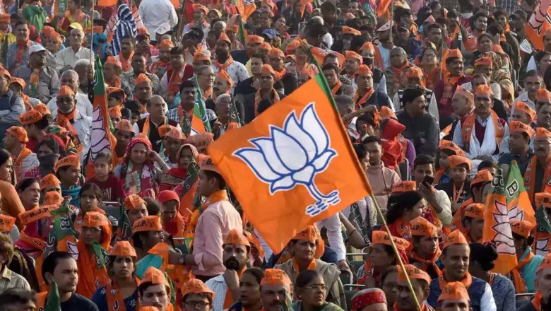 बीजेपी के कैंपेन के तहत BJP के बुलावे पर 10 देशों की 25 से अधिक पार्टियों के नेता भारत आएंगे...