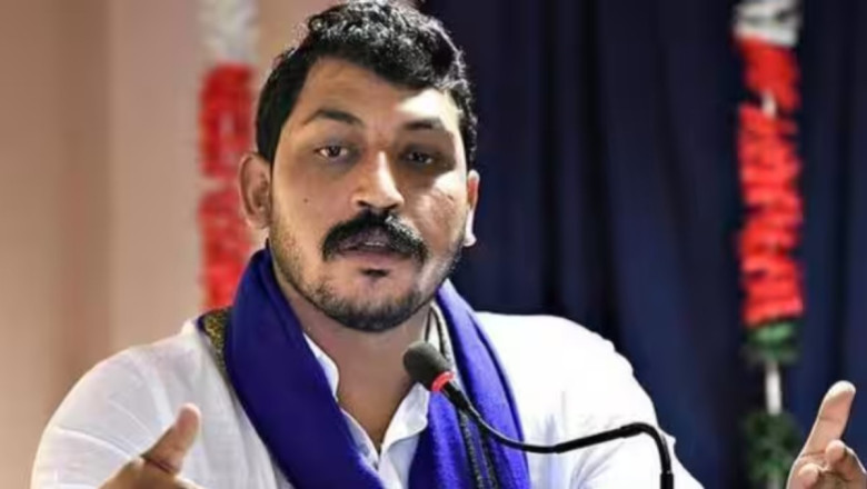 मुजफ्फरनगर में बोले चंद्रशेखर आजाद,‘दलित समाज का विकास मंदिर में माथा टेकने से नहीं होगा’...