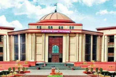 सरकार का जवाब सुनने के बाद कोर्ट ने दिया ये आदेश,IAS अफसरों के खिलाफ हाईकोर्ट में हुई सुनवाई...