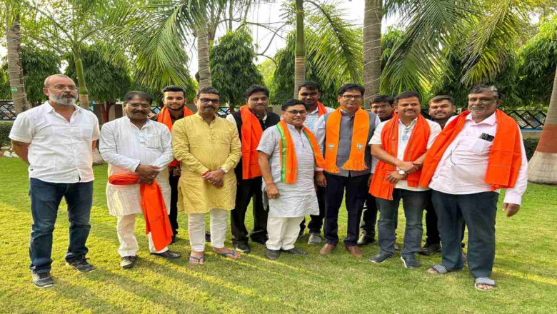 वित्त मंत्री चौधरी के समक्ष पीएम मोदी के नेतृत्व पर जताया विश्वास,जिला पंचायत सदस्य सहित कांग्रेस नेताओं ने थामा भाजपा का दामन...