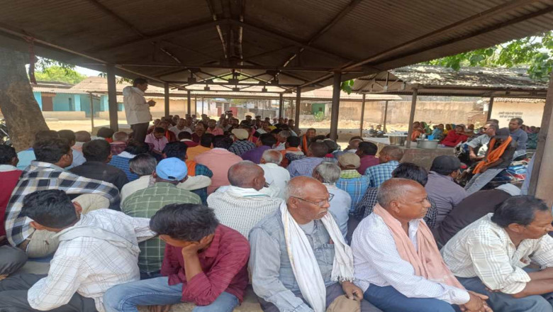 10 गांव के ग्रामीणों ने चुनाव बहिष्कार का किया ऐलान,सड़क पानी, बिजली जैसी मूलभूत सुविधाओं से वंचित ग्रामीणों का फूटा गुस्सा...