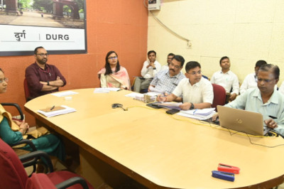 मतदान दलों एवं माइक्रो आब्जर्वर्स का आज किया गया रेण्डमाईजेशन