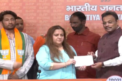 पूर्व राष्ट्रीय मीडिया समन्वयक, राधिका खेड़ा दिल्ली में पार्टी मुख्यालय में भाजपा में शामिल