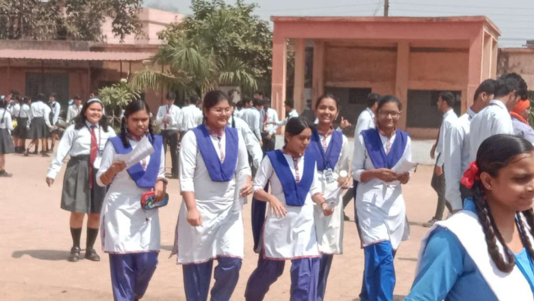 12वीं में लड़कियों ने मारी बाजी, महासमुंद की महक अग्रवाल ने किया टॉप, कोपल दूसरी स्थान पर...