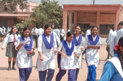 12वीं में लड़कियों ने मारी बाजी, महासमुंद की महक अग्रवाल ने किया टॉप, कोपल दूसरी स्थान पर...