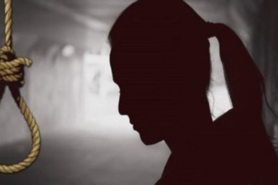 12वीं बोर्ड की परीक्षा में हो गई थी फेल,किशोरी ने घर में लगाई फांसी...