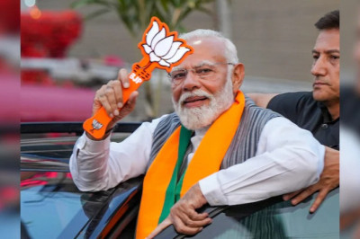 PM मोदी के खिलाफ चुनाव लड़ने तेलंगाना और महाराष्ट्र से बनारस आये शख्स, दोनों करोड़ों की संपत्ति के हैं मालिक...